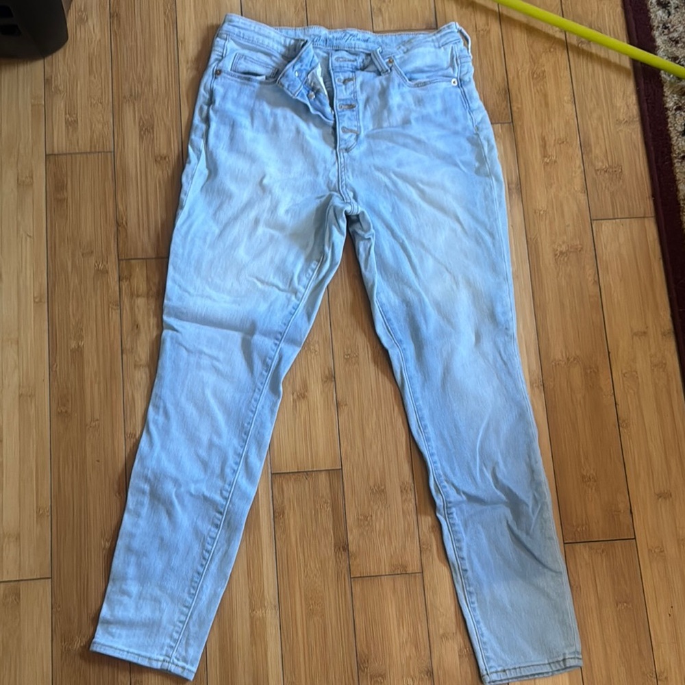 Universal Thread Blue Skinny Jeans Classic Style